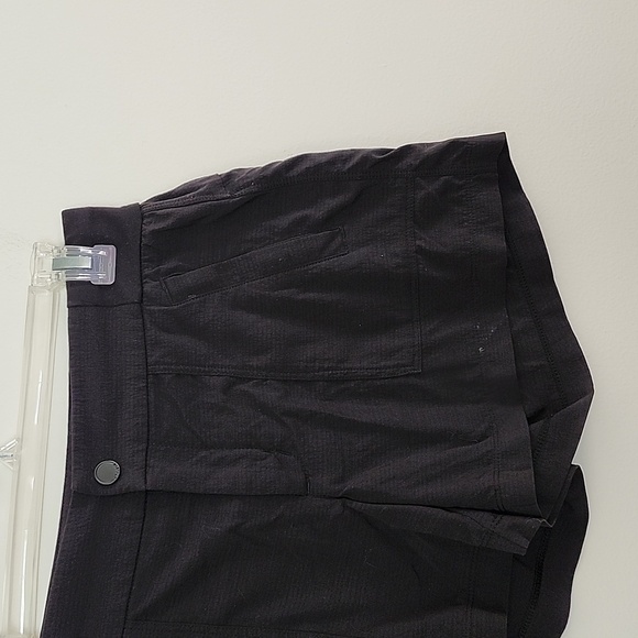Athleta Trekkie North Shorts, athletic shorts, black, button zip waist, sz 0 - Picture 3 of 12